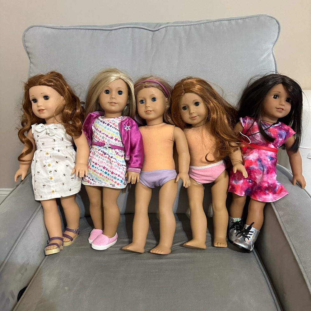 American girl dolls lot of 5